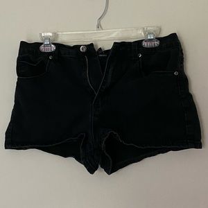 Cute black Forever 21 shorts!